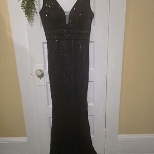 Elegant Black Sequin Evening Gown